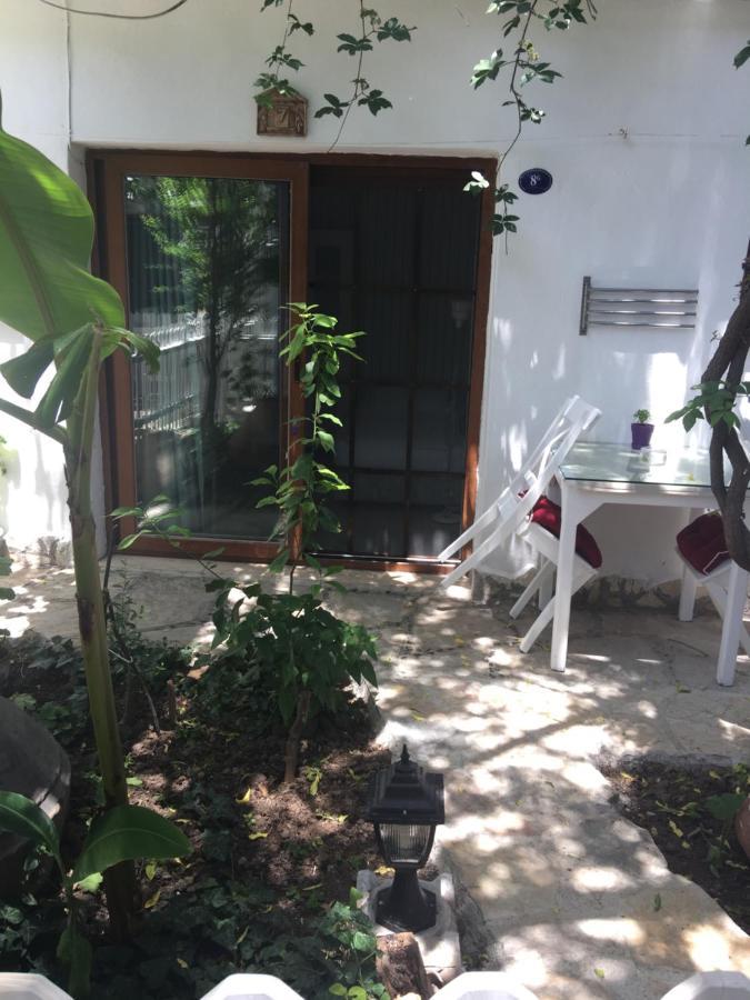 Iyon Pansiyon Foca Exterior photo